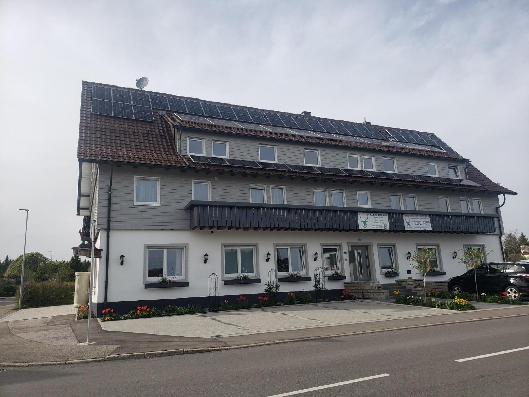 Alter Hirsch Hotel Pfalzgrafenweiler Eksteriør billede
