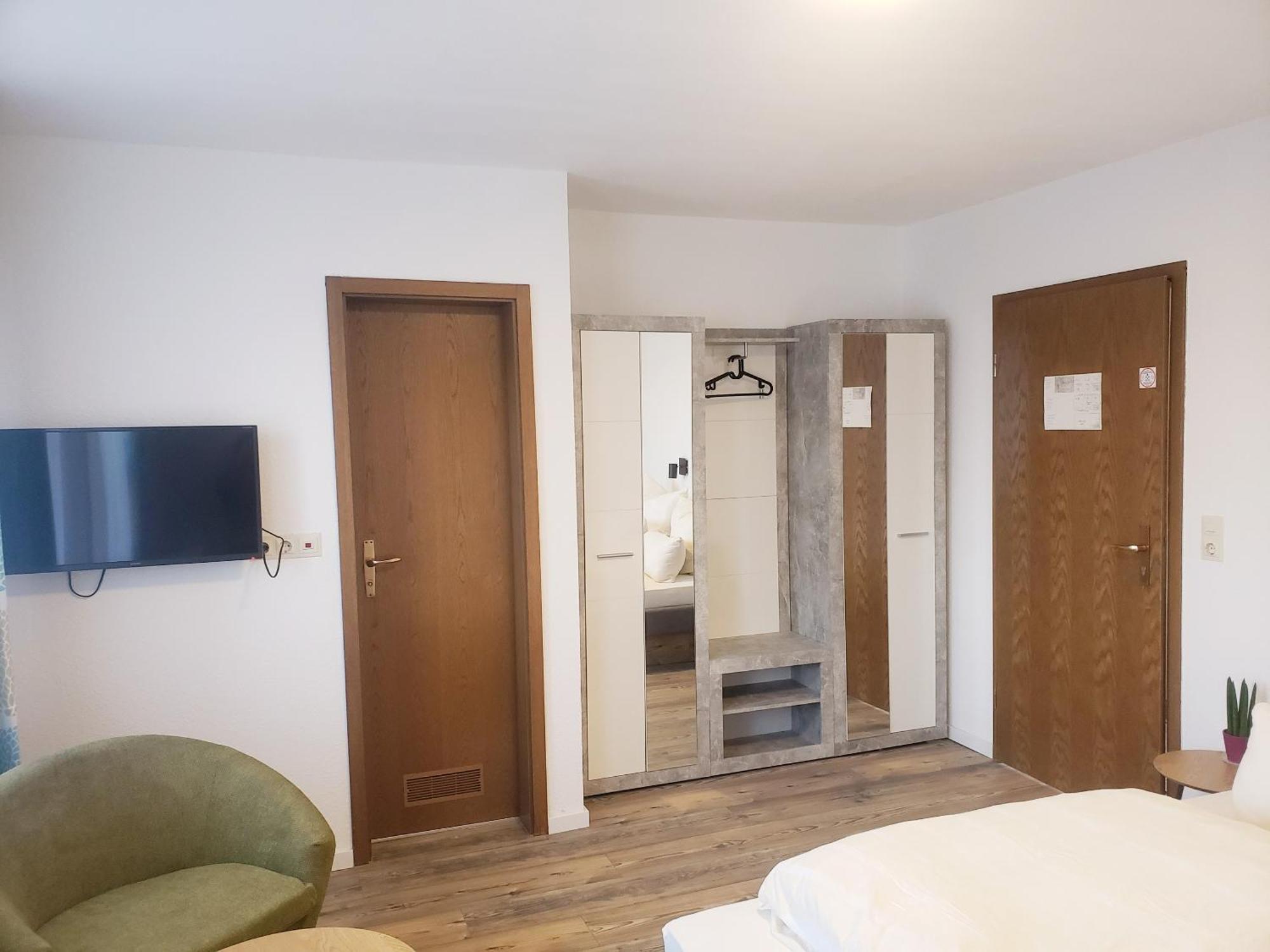 Alter Hirsch Hotel Pfalzgrafenweiler Værelse billede