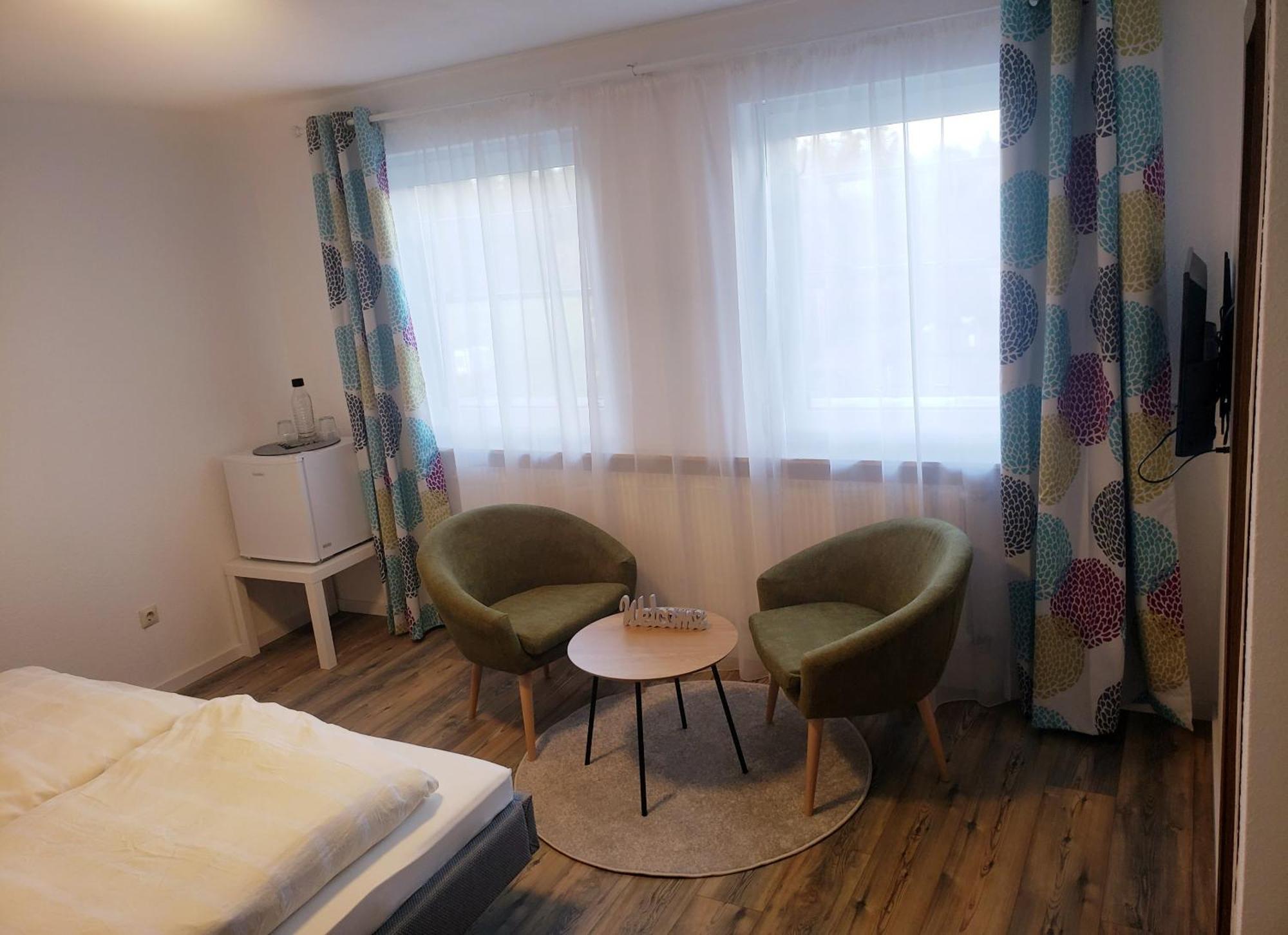 Alter Hirsch Hotel Pfalzgrafenweiler Værelse billede